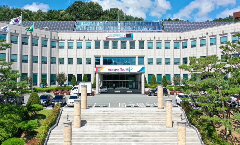 계룡시, AI 스피커 돌봄 서비스 시범 도입… 고독사 예방