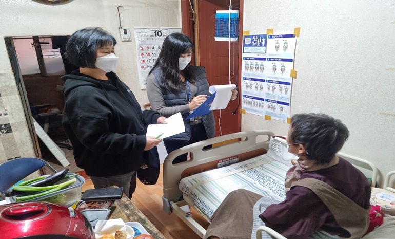 양천구, 이웃 살핌과 AI 기술 결합한 안부확인 체계… 고독사 예방